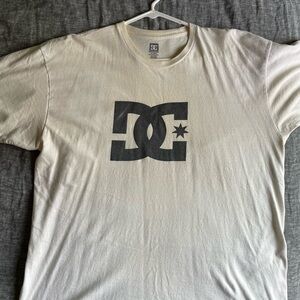DC Men's White Graphic T-Shirt